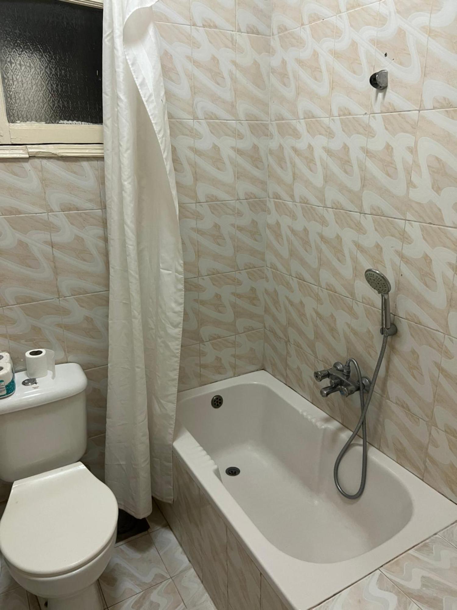 Elphardous Hotel Luxor Eksteriør bilde